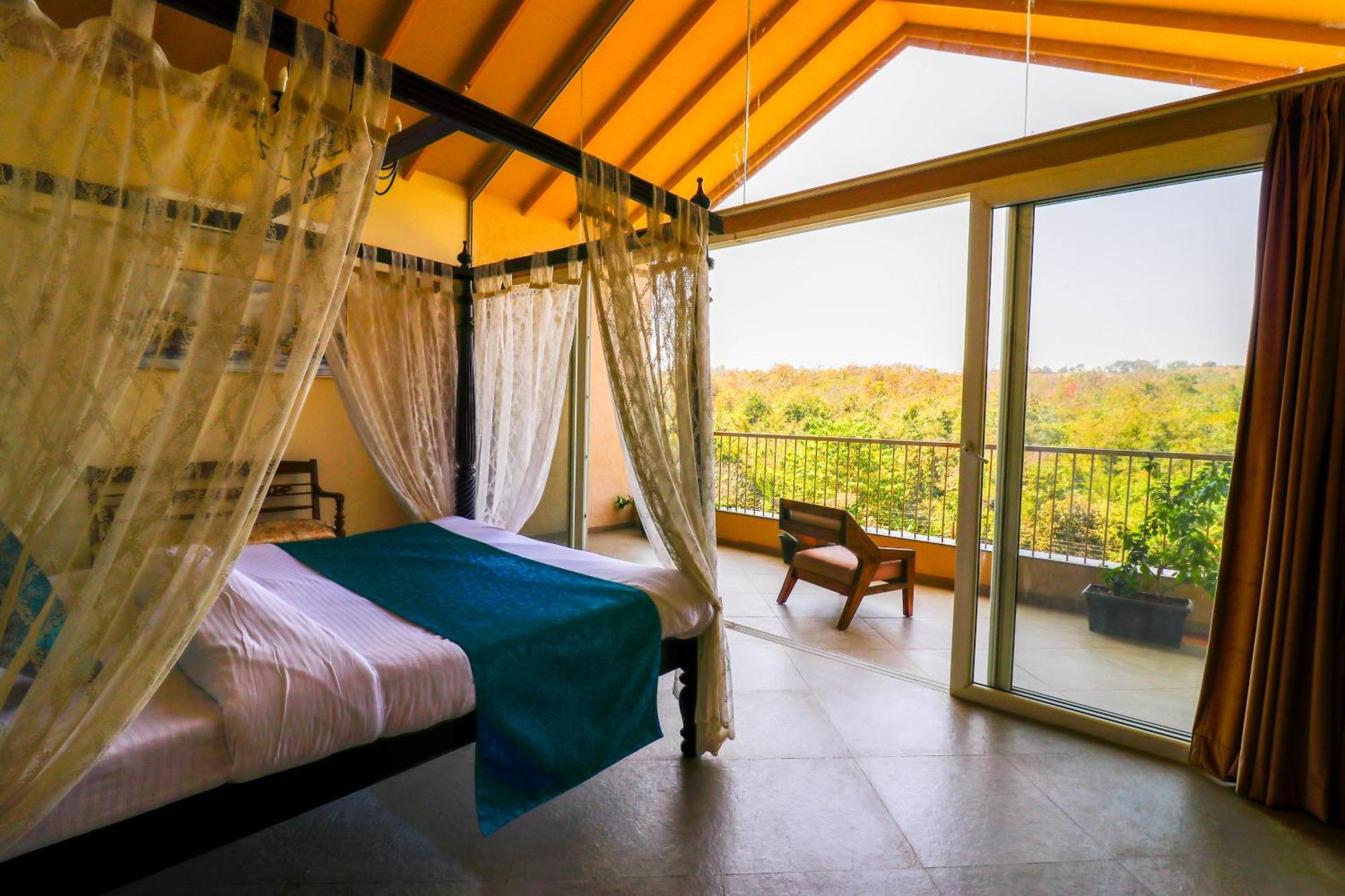 เกรป เคาน์ตี้ อีโค รีสอร์ต Hotel นาสิก ภายนอก รูปภาพ